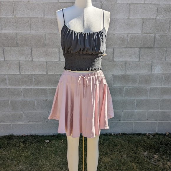 Cropped Tank - Picture 2 of 4